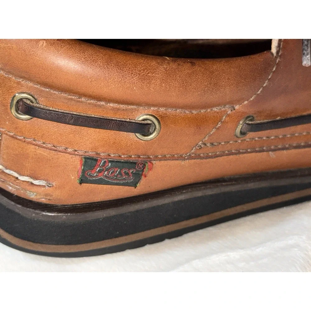G.H. Bass Camp Moc Boat Shoes Men's 9 Brown Leather Vibram Heritage Workwear